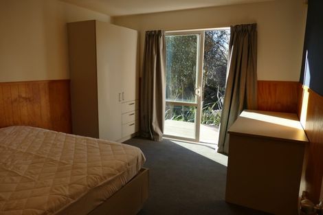 Photo of property in 17d Athol Terrace, Upper Riccarton, Christchurch, 8041