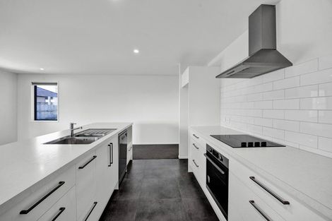 Photo of property in 66 Murray Avenue, Hawera, 4610