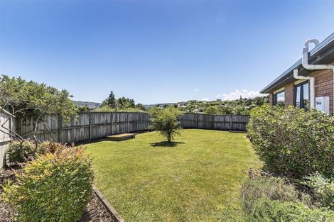 Photo of property in 43a Apple Terrace, Ranui, Porirua, 5024