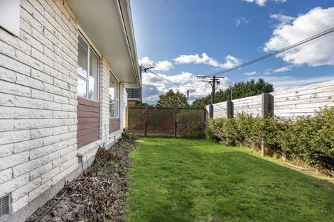 Photo of property in 18 Steadman Road, Broomfield, Christchurch, 8042