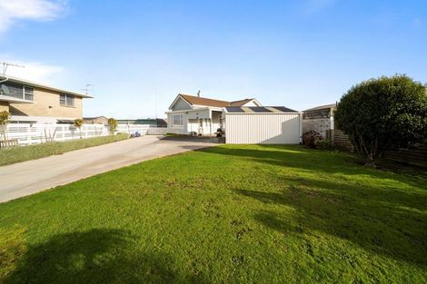 Photo of property in 107 Waihi Road, Hawera, 4610