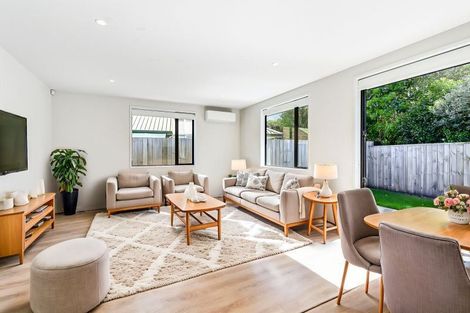 Photo of property in 103u1 Cambridge Road, Hillcrest, Hamilton, 3216
