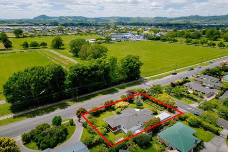 Photo of property in 75 Taylor Street, Cambridge, 3434