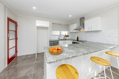 Photo of property in 8 Daniel Avenue, Mangere East, Auckland, 2024
