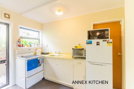 Photo of property in 12 Matatua Road, Raumati Beach, Paraparaumu, 5032