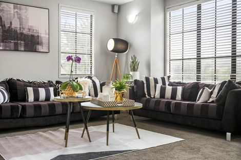 Photo of property in 4 Opal Close, Rosedale, Auckland, 0632