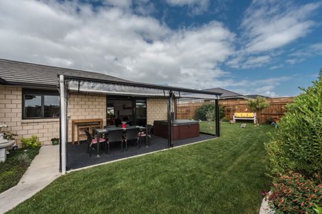 Photo of property in 4 Patatee Terrace, Baverstock, Hamilton, 3200