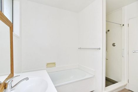 Photo of property in 9 Bonar Place, Woolston, Christchurch, 8062