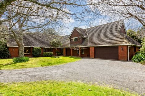 Photo of property in 37 Awanui Drive, Waikanae, 5036