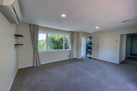 Photo of property in 39a Fairclough Road, Beach Haven, Auckland, 0626