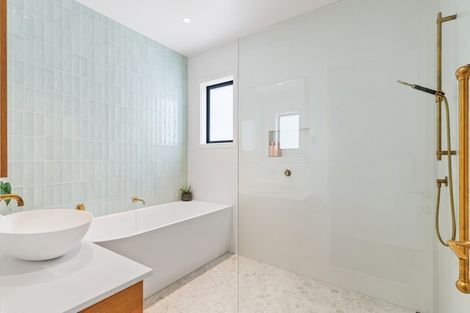 Photo of property in 34 Waiotahi Drive, Mangawhai, Kaiwaka, 0573