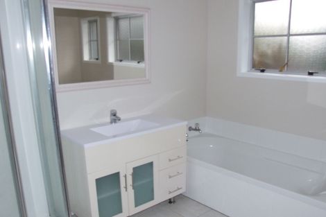 Photo of property in 162 Tamamutu Street, Taupo, 3330