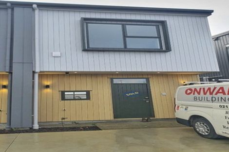 Photo of property in 10 Heketara Way, Massey, Auckland, 0614