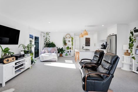 Photo of property in 4 Whenu Way, Bell Block, New Plymouth, 4312
