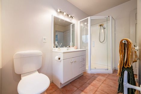 Photo of property in 15 Jelicich Court, Henderson, Auckland, 0612