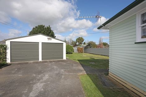 Photo of property in 14 Ward Street, Bulls, 4818