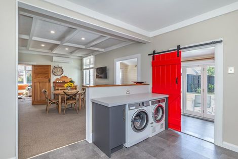 Photo of property in 56 Queenwood Road, Levin, 5510