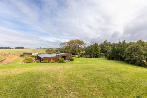 Photo of property in 80a Henwood Road, Paraite, New Plymouth, 4372