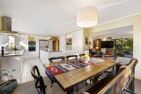 Photo of property in 5b Regency Crescent, Redwood, Christchurch, 8051