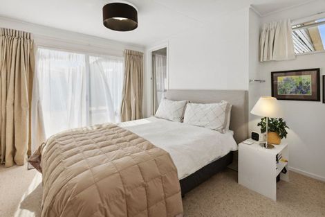 Photo of property in 44 Hunter Crescent, Wanaka, 9305