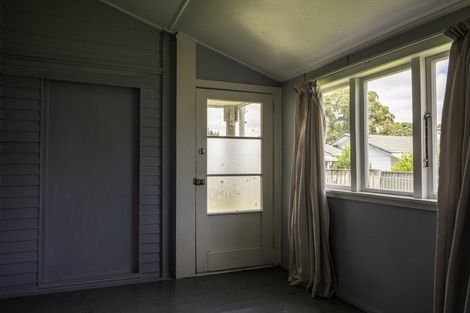 Photo of property in 12 Vera Street, Marton, 4710