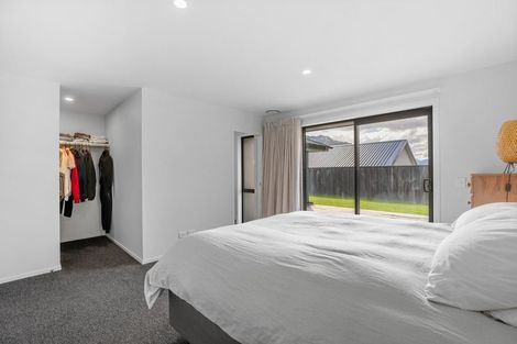 Photo of property in 11 Walter Place, Glenorchy, 9372