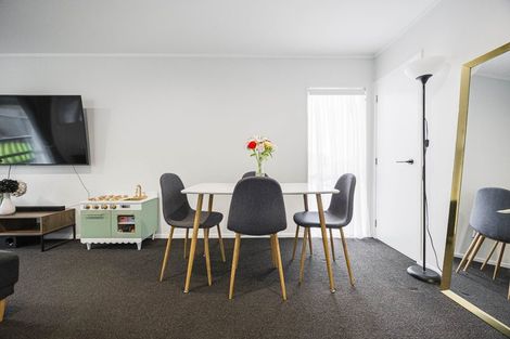 Photo of property in 55 Triangle Road, Massey, Auckland, 0614