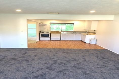 Photo of property in 2/159a Newlands Road, Newlands, Wellington, 6037