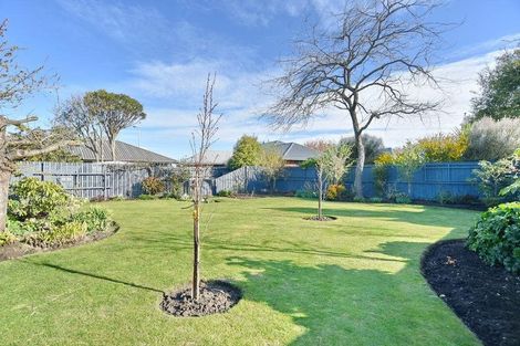 Photo of property in 2 Melford Close, Rangiora, 7400
