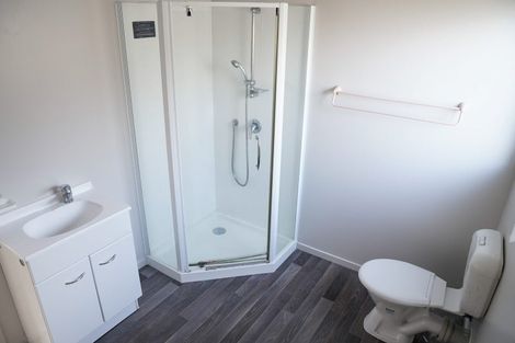 Photo of property in 13 Gala Place, Henderson, Auckland, 0612