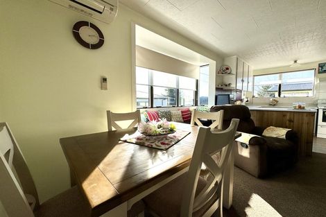 Photo of property in 7a Smith Street, Waipukurau, 4200