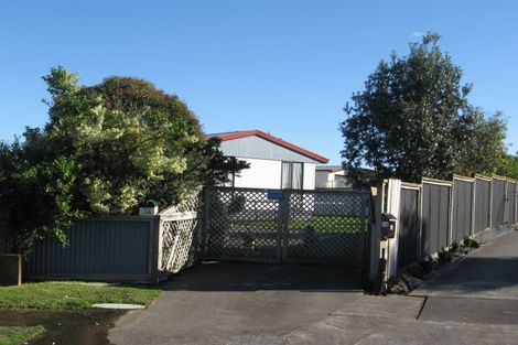 Photo of property in 34 Bernina Place, Weymouth, Auckland, 2103