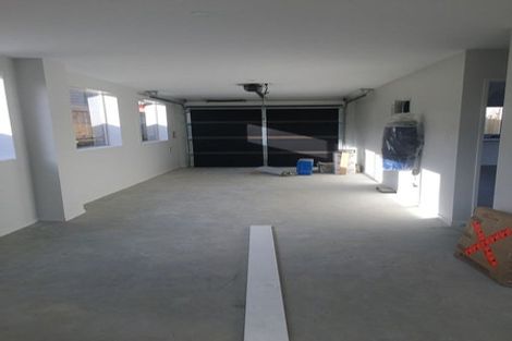 Photo of property in 7c Yeoman Place, Howick, Auckland, 2014