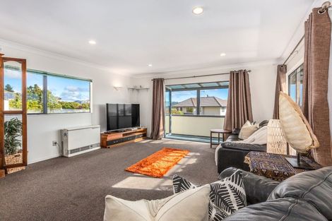 Photo of property in 125 Eskdale Road, Papakowhai, Porirua, 5024