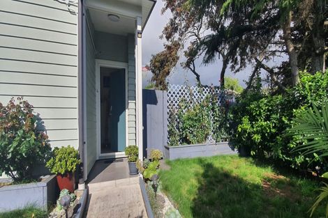 Photo of property in 61 Grove Road, Papakura, 2110