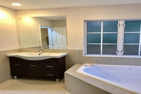 Photo of property in 49 Bushlands Park Drive, Albany, Auckland, 0632