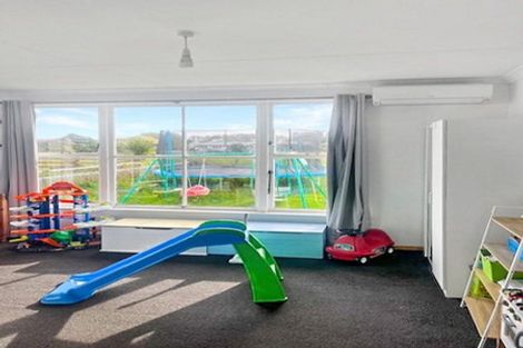 Photo of property in 5 Purnell Place, Marton, 4710