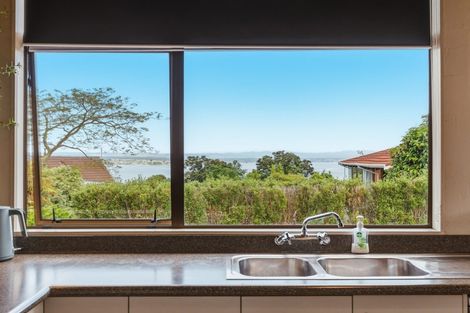 Photo of property in 1/16 Isobel Street, Acacia Bay, Taupo, 3330