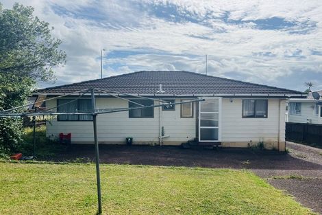 Photo of property in 112 Aviemore Drive, Highland Park, Auckland, 2010