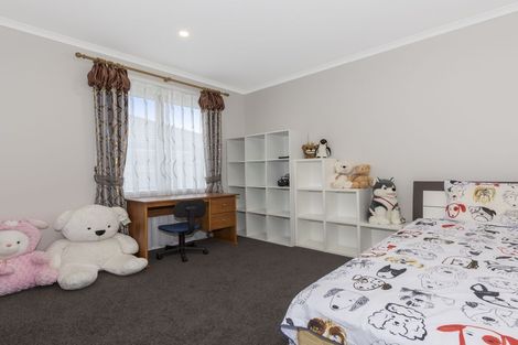 Photo of property in 27 Landing Drive, Pyes Pa, Tauranga, 3112