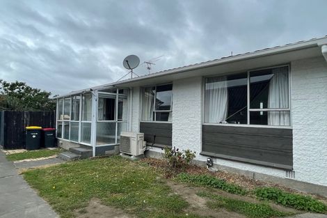 Photo of property in 2/12 Cecil Place, Waltham, Christchurch, 8023