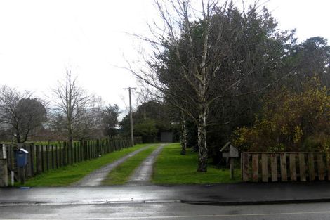 Photo of property in 277a High Street North, Carterton, 5713