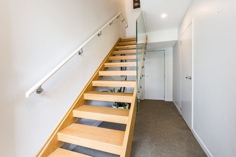 Photo of property in 1/18 Oriental Terrace, Oriental Bay, Wellington, 6011