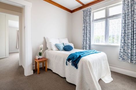 Photo of property in 13 Retter Street, Paparangi, Wellington, 6037