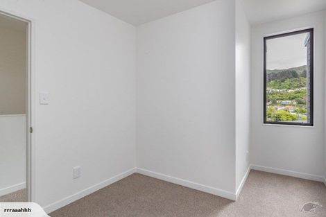 Photo of property in 7u3 Handyside Street, Tawa, Wellington, 5028