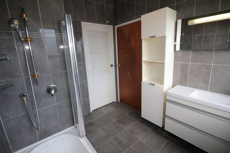 Photo of property in 28 Bassett Road, Johnsonville, Wellington, 6037