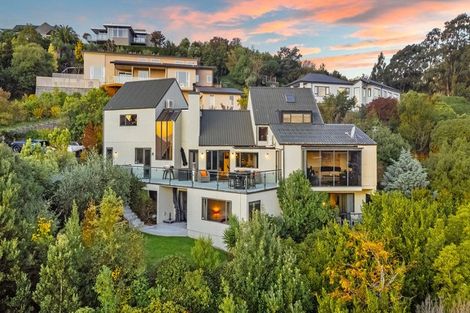 Photo of property in 24 Lucknow Place, Cashmere, Christchurch, 8022