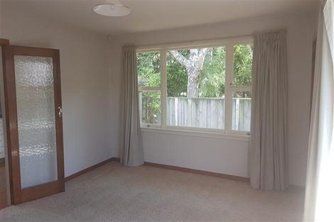 Photo of property in 98 Crofton Road, Harewood, Christchurch, 8051