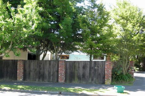 Photo of property in 14 Staveley Street, Avonhead, Christchurch, 8042