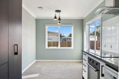 Photo of property in 14 Ferguson Street, Levin, 5510